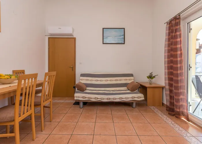 Lovely In Apartament