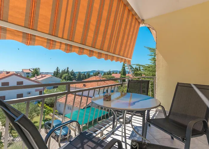 Lovely In Apartament Sveti Filip i Jakov